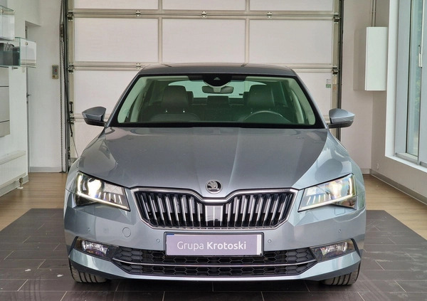 Skoda Superb cena 89900 przebieg: 78168, rok produkcji 2018 z Łódź małe 781